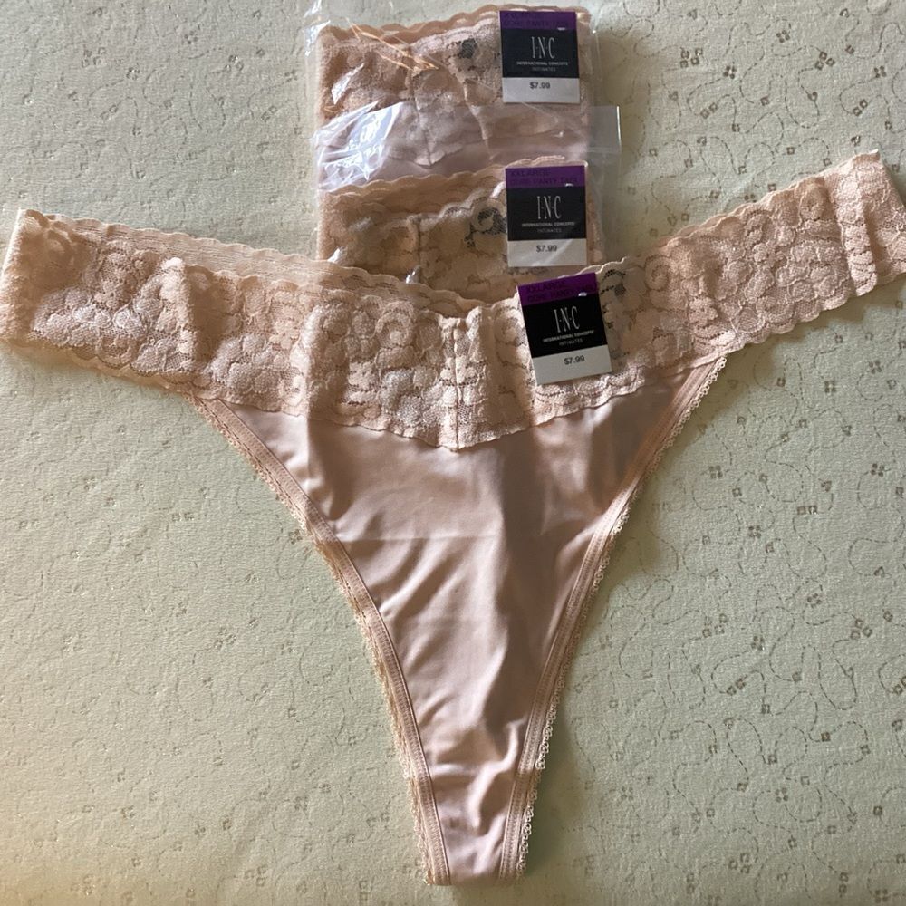 NWT. INC Intnt’l Concepts a Macy’s Brand Womens XXL bright Lacy Thong Panties